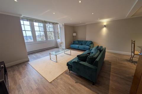 2 bedroom apartment to rent, Blackdown Hall, Sandy Lane, Leamington Spa