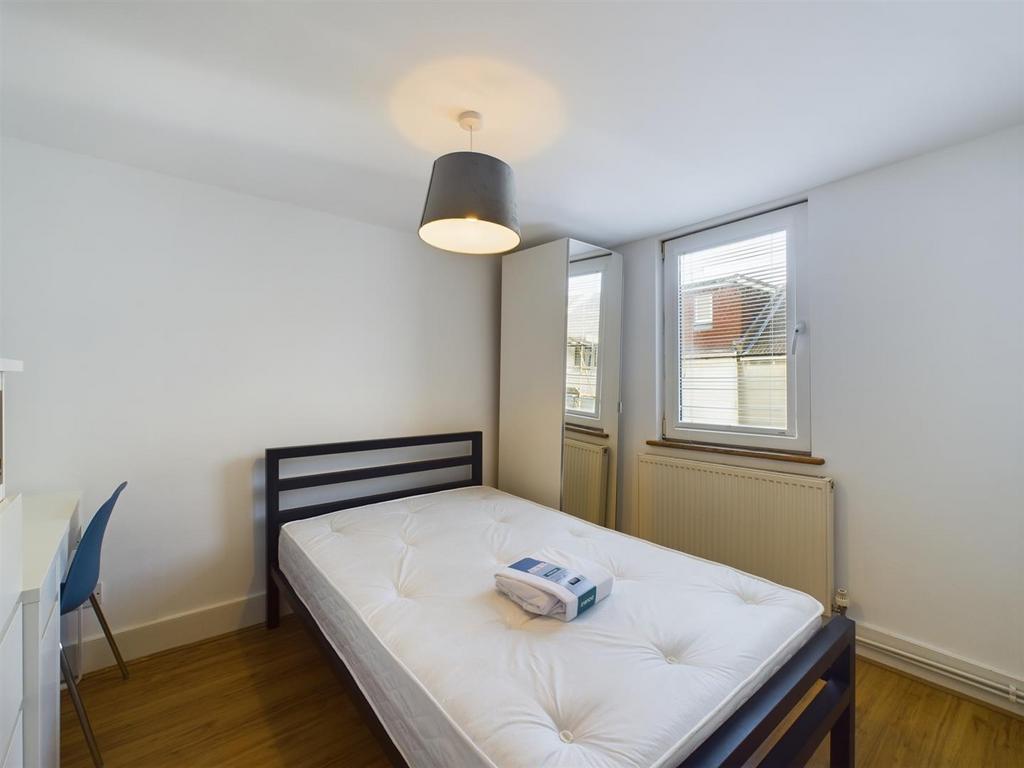 CAM02534 G0-PR0431-STILL011.jpg