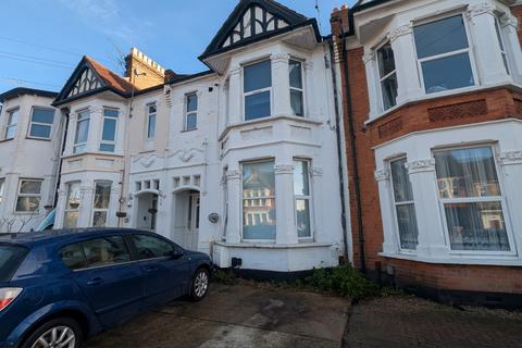 undefined, Southchurch Avenue, Southend-on-Sea, SS1 2RP