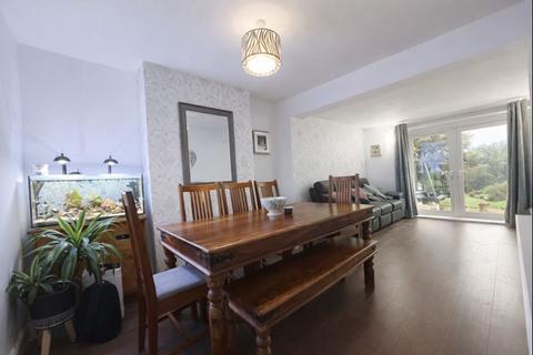3 bedroom semi-detached house for sale, Berkeley Road, Wroughton, Swindon, SN4