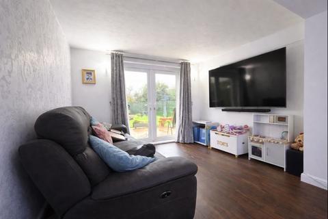 3 bedroom semi-detached house for sale, Berkeley Road, Wroughton, Swindon, SN4