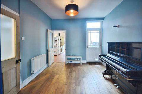 undefined, Inverness Place, Roath, Cardiff