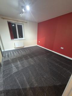 4 bedroom terraced house to rent, New Forest Way, Leeds LS10