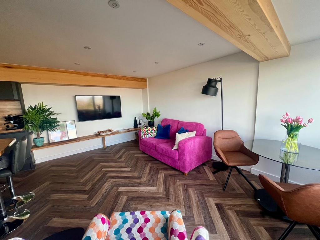 Living Room.jpg