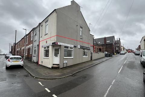 Shop to rent - 34 Acton Street, Stoke-On-Trent, Staffordshire, ST1