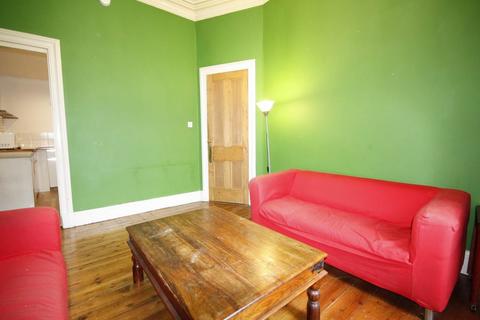 2 bedroom flat to rent, Gorgie Road, Gorgie, Edinburgh, EH11