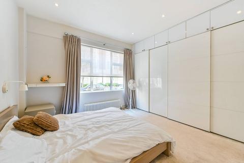 2 bedroom flat to rent, Hallam Court, Marylebone, London, W1W