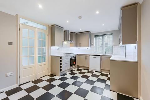 3 bedroom semi-detached house for sale, Chargrove Close, Canada Water, London, SE16
