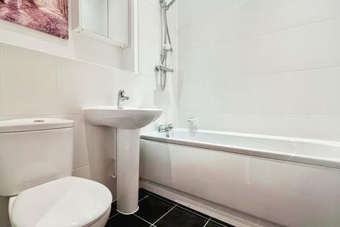1 bedroom flat for sale, Shorts Building,  Beauvais Square, Shortstown, Bedford