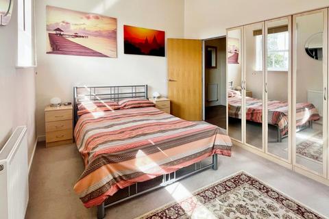 1 bedroom flat for sale, Shorts Building,  Beauvais Square, Shortstown, Bedford