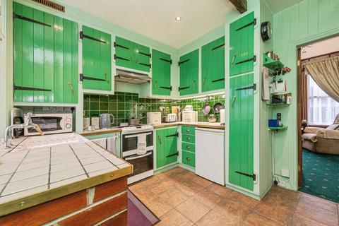 1 bedroom bungalow for sale, Liversedge Hall Lane, West Yorkshire WF15