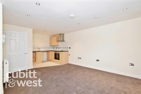 undefined, Westley Grove Fareham PO14