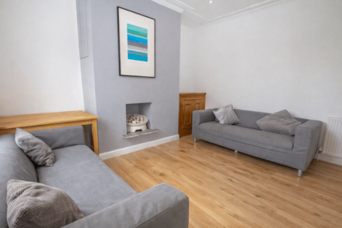 undefined, Pier Way, London, SE28