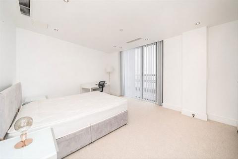 5 bedroom flat to rent, Uxbridge Road, London W5