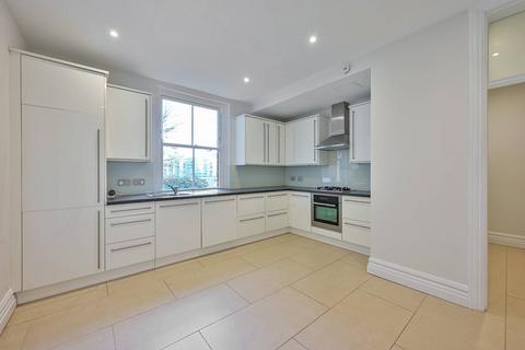 3 bedroom flat to rent, Riverview Gardens, Castelnau, London, SW13