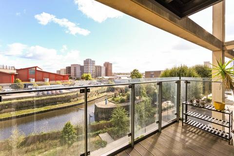 Enterprise Way, Wandsworth Town, London, SW18