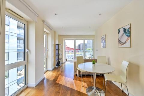 2 bedroom flat to rent, Enterprise Way, Wandsworth Town, London, SW18