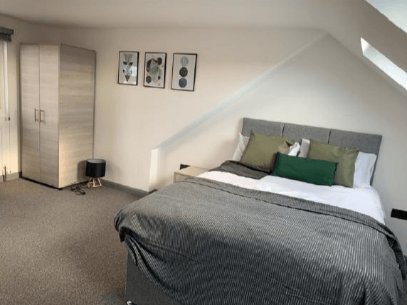 1 bed room to rent Byron Avenue, Cranford, Hounsl