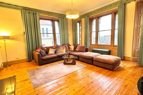 3 bedroom flat to rent, Cornwall Street, Edinburgh, EH1