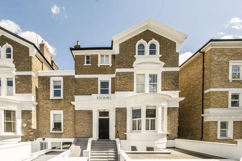 1 bedroom flat for sale, Altenburg Gardens, London SW11