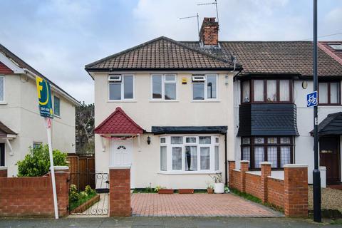 4 bedroom house to rent, Tokyngton Avenue, Wembley, HA9