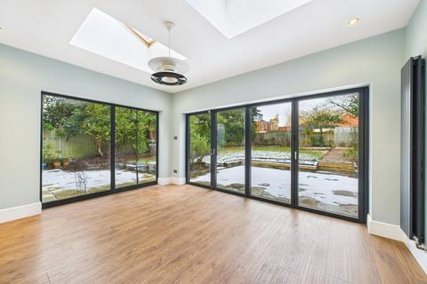 undefined, Pinehill Road, Crowthorne, Berkshire, RG45