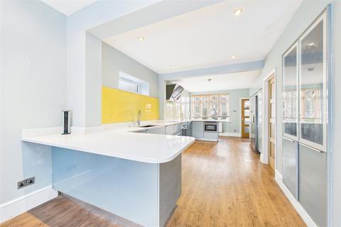 undefined, Pinehill Road, Crowthorne, Berkshire, RG45