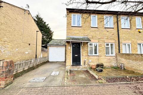 undefined, Camelot Close, SE28