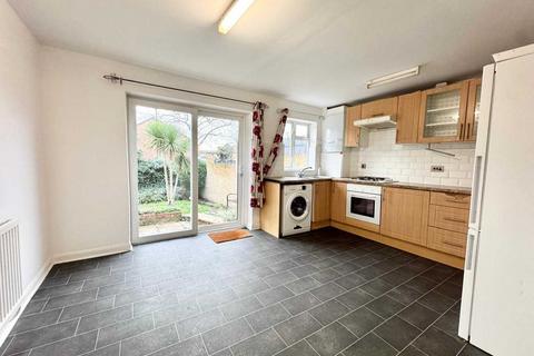 undefined, Camelot Close, SE28
