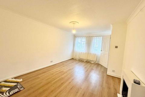 undefined, Camelot Close, SE28