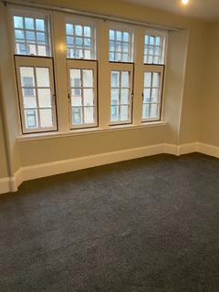 3 bedroom flat to rent, Maitland Street, Maryfield, Dundee, DD4