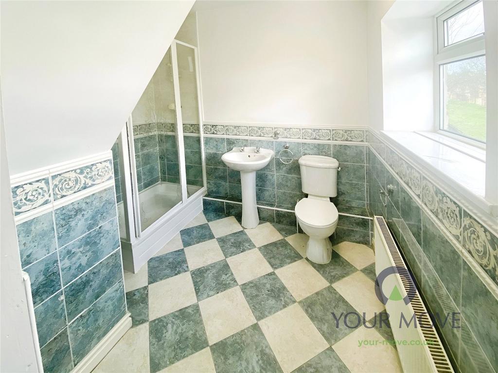 Shower En-Suite