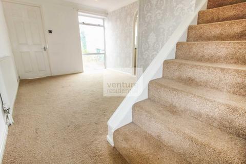 3 bedroom terraced house to rent, Enfield Close, Dunstable LU5