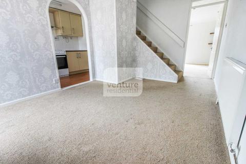 3 bedroom terraced house to rent, Enfield Close, Dunstable LU5