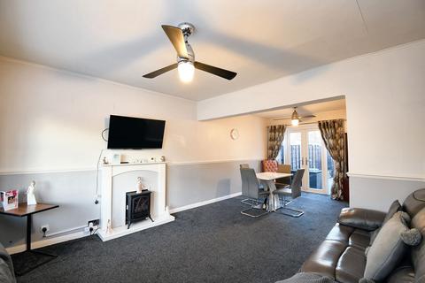 3 bedroom terraced house for sale, Vanguard Close, Eccles, M30