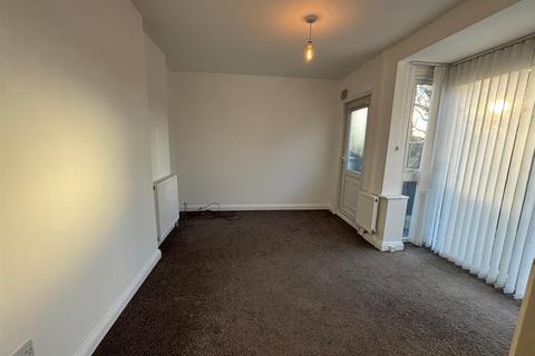 3 bedroom detached house to rent, East Ella Drive, Hull