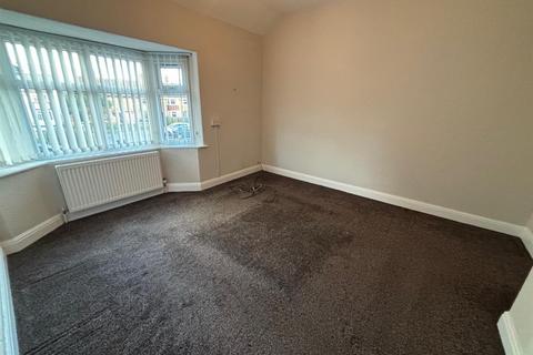 3 bedroom detached house to rent, East Ella Drive, Hull
