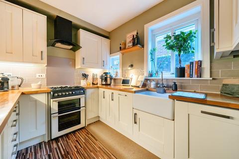 2 bedroom flat for sale, Garden Flat, Upper Grosvenor Road, Tunbridge Wells