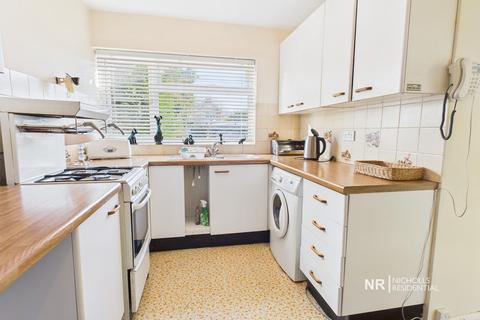 3 bedroom terraced house for sale, Leatherhead Road, Malden Rushett, Surrey. KT9