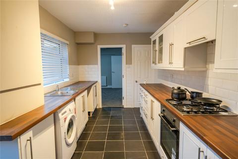 3 bedroom terraced house to rent, Lovett Street, Cleethorpes, Lincolnshire, DN35