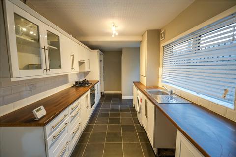 3 bedroom terraced house to rent, Lovett Street, Cleethorpes, Lincolnshire, DN35