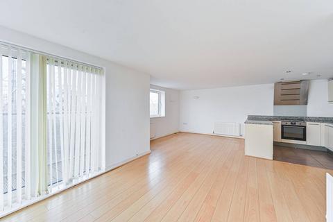 2 bedroom flat to rent, Argyll Road, Woolwich, London, SE18