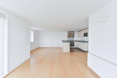 2 bedroom flat to rent, Argyll Road, Woolwich, London, SE18