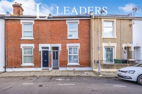 3 bedroom terraced house to rent, Goodwood Road, PO5