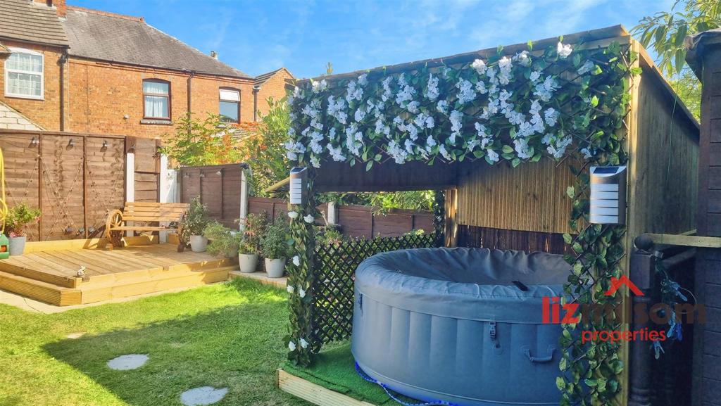 13f489f0-Rear 20 Garden 201.jpg