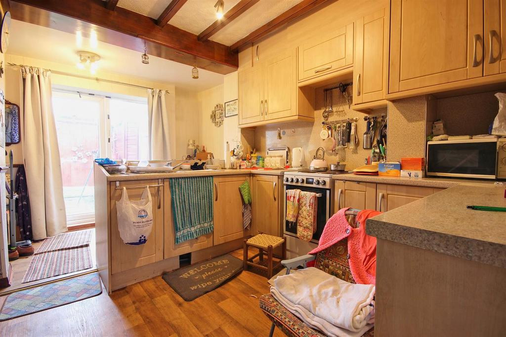 Dining kitchen
