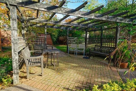 undefined, Hamilton Court, Lammas Walk, Leighton Buzzard