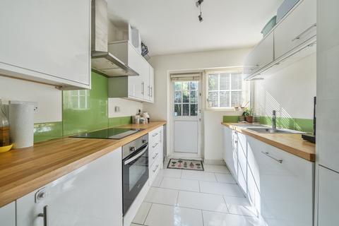 3 bedroom end of terrace house for sale, Flag Walk, Pinner