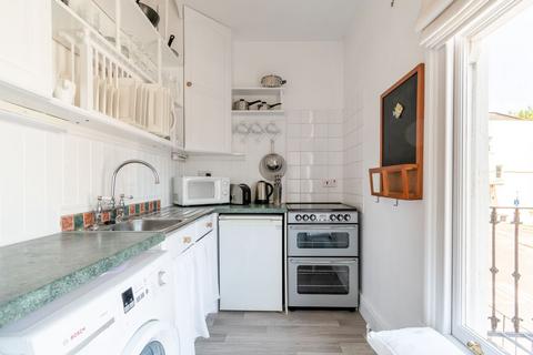 undefined, Belvedere, Bath, BA1