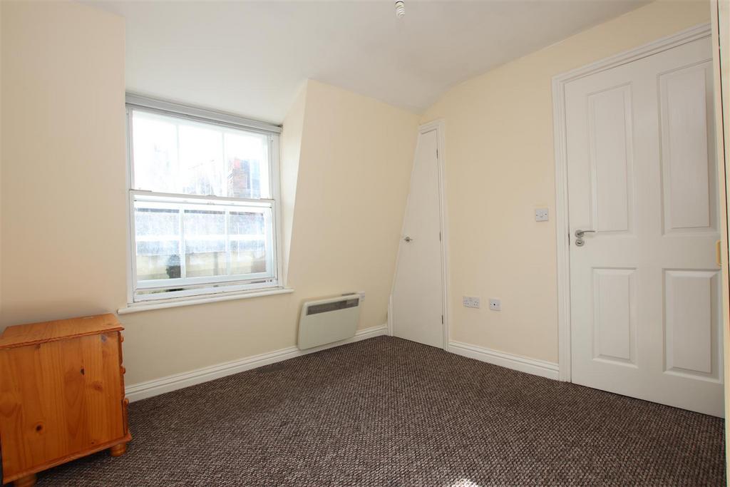Bedroom one.JPG